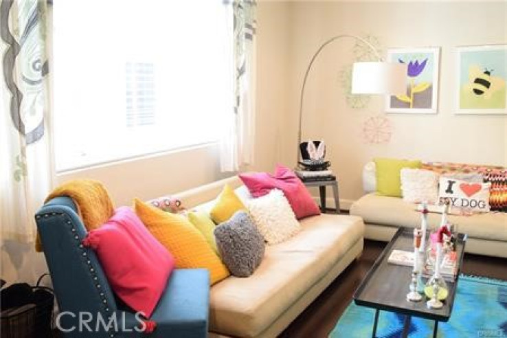 Residential Home in Toluca Lake