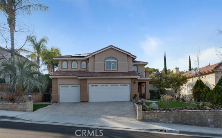 4 Bed Home for Sale in Castaic, California