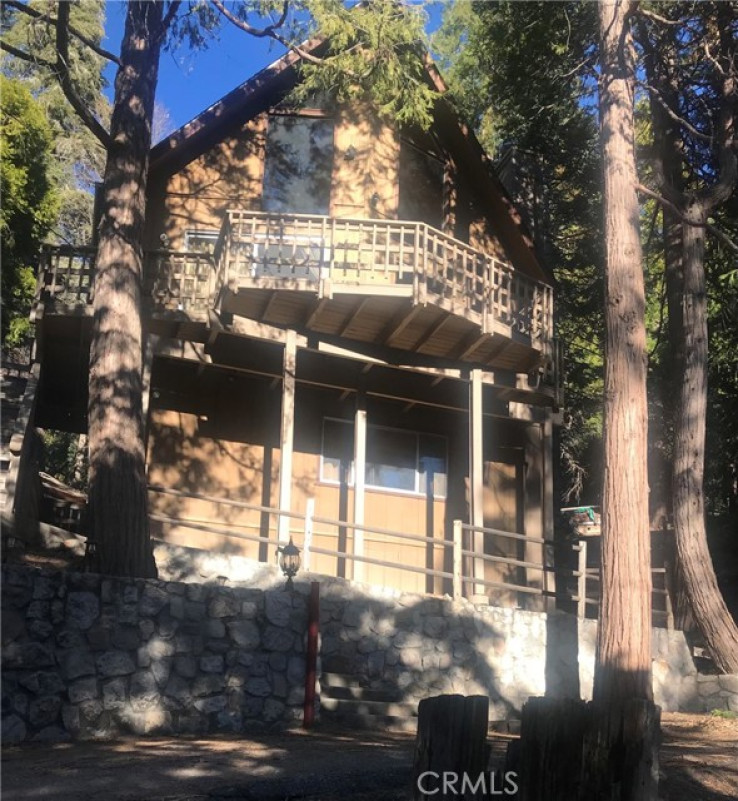 3 Bed Home for Sale in Lake Arrowhead, California
