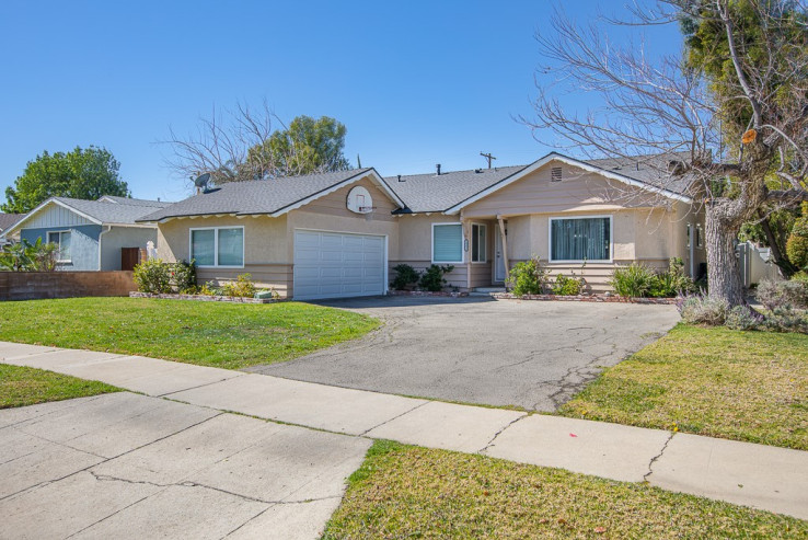 4 Bed Home for Sale in Granada Hills, California
