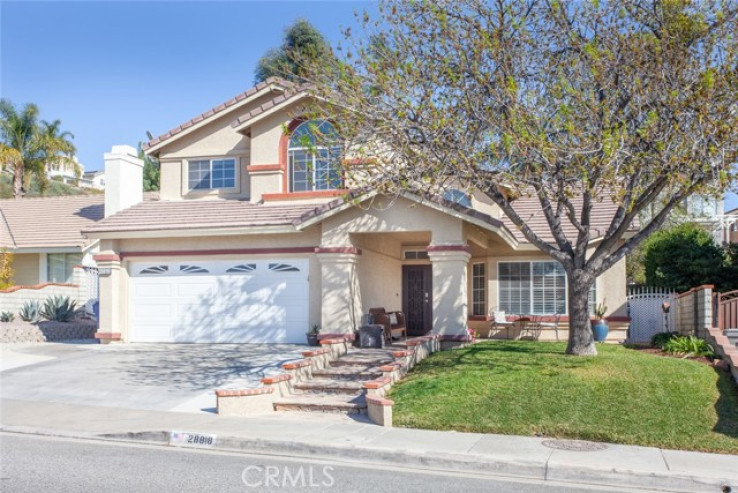 4 Bed Home for Sale in Saugus, California