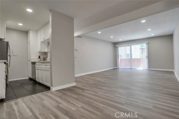 2 Bed Home for Sale in Encino, California