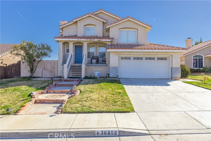 Residential Home in Palmdale