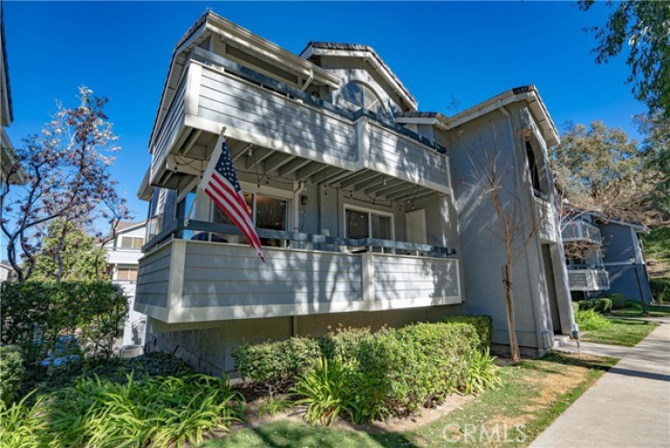 2 Bed Home for Sale in Canyon Country, California