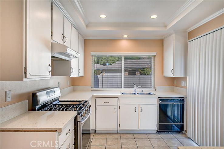 2 Bed Home for Sale in Newhall, California