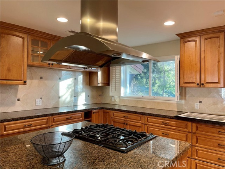 4 Bed Home for Sale in Thousand Oaks, California