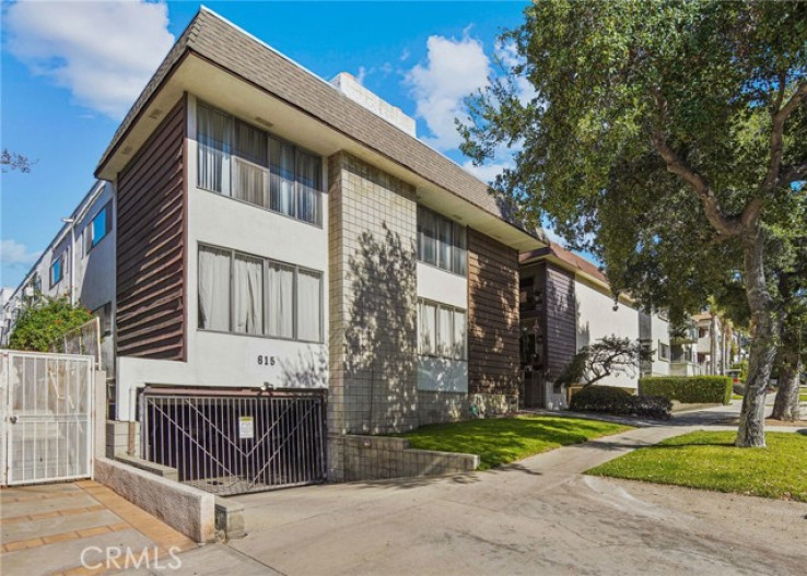 1 Bed Home for Sale in Burbank, California