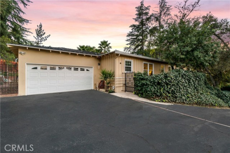 4 Bed Home for Sale in Encino, California