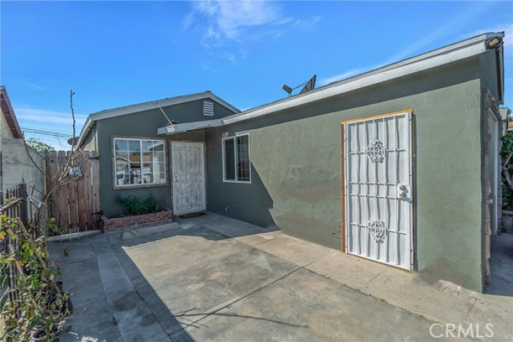 3 Bed Home for Sale in Compton, California