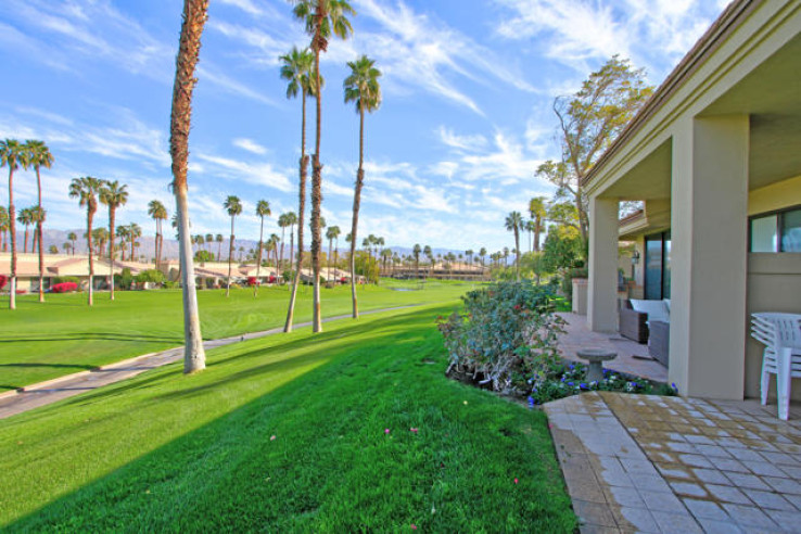 2 Bed Home for Sale in Palm Desert, California