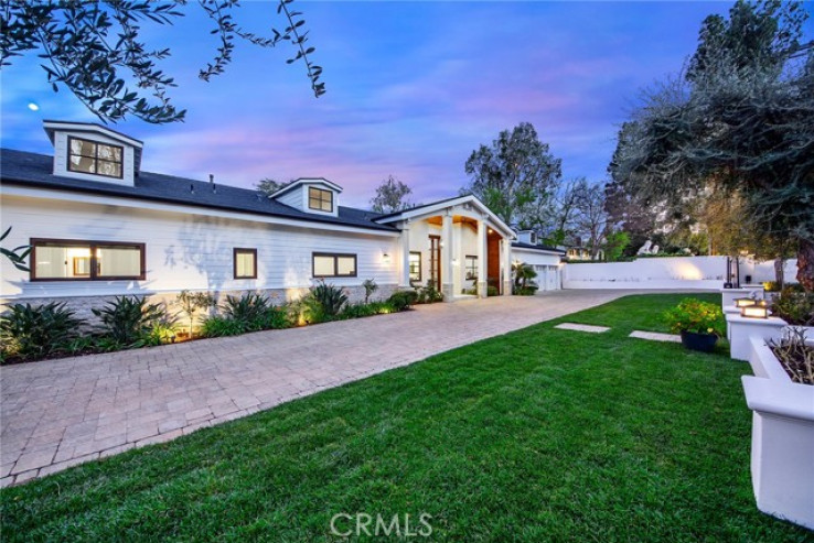 5 Bed Home for Sale in Encino, California