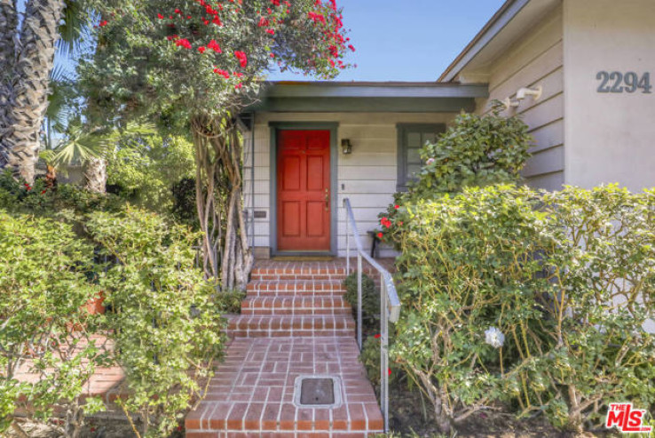 3 Bed Home for Sale in Los Angeles, California