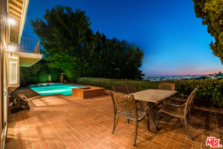 4 Bed Home for Sale in Los Angeles, California