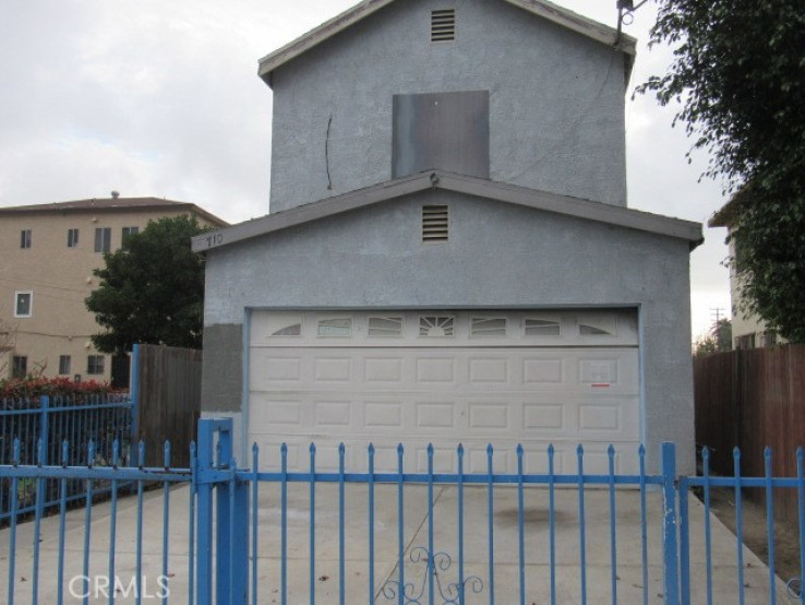 3 Bed Home for Sale in Compton, California