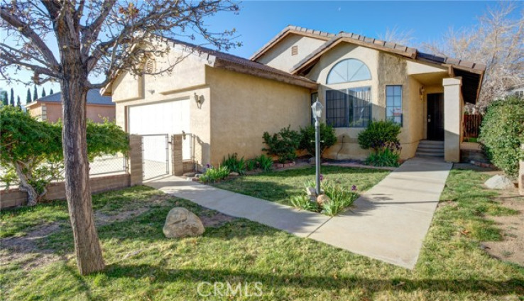 Residential Home in Palmdale