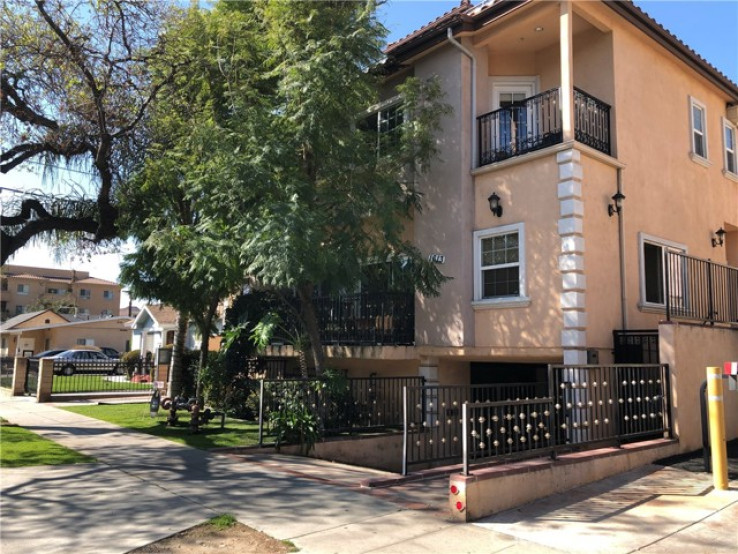Residential Home in Burbank