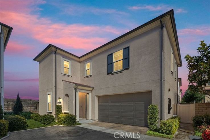 4 Bed Home for Sale in Saugus, California