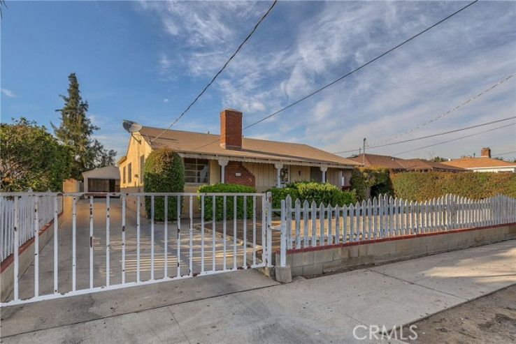 Residential Home in San Fernando