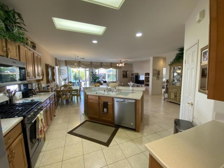 2 Bed Home for Sale in Palm Desert, California