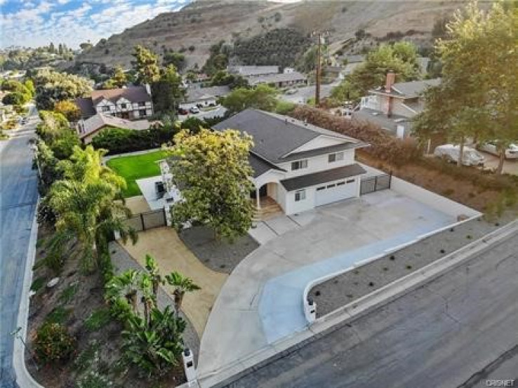 4 Bed Home for Sale in Ventura, California