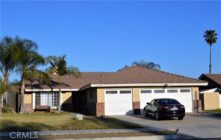 4 Bed Home for Sale in Bloomington, California