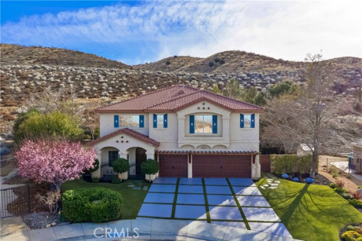 4 Bed Home for Sale in Palmdale, California