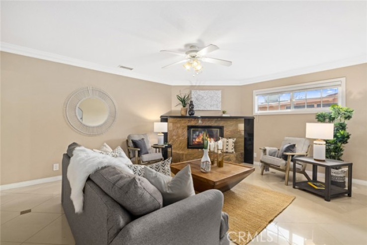 4 Bed Home for Sale in Costa Mesa, California