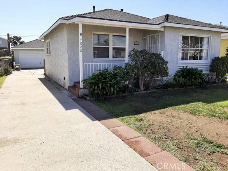 2 Bed Home for Sale in Hawthorne, California