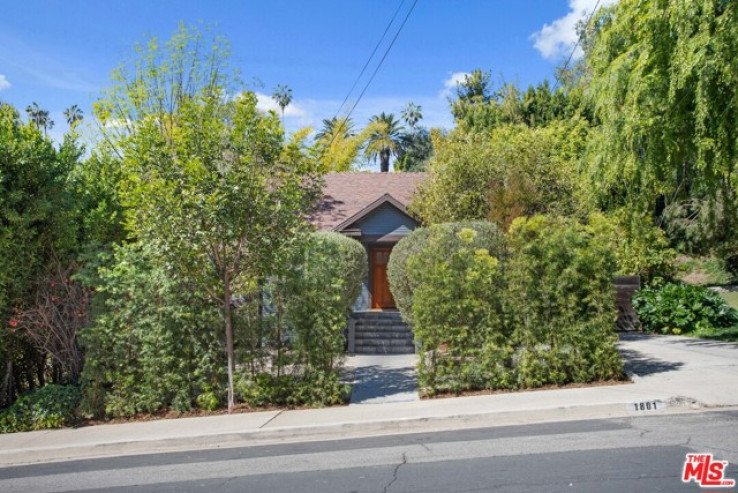 3 Bed Home for Sale in Los Angeles, California