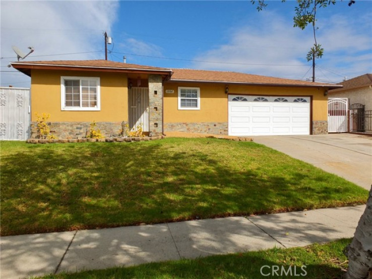 2 Bed Home for Sale in Compton, California