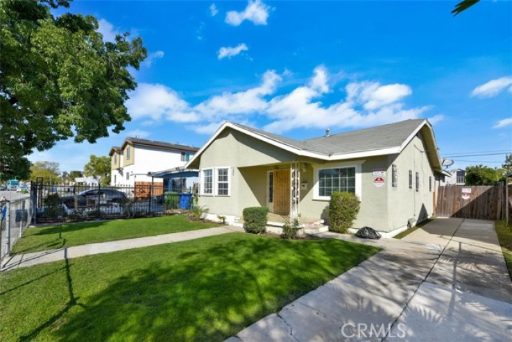 3 Bed Home for Sale in Los Angeles, California