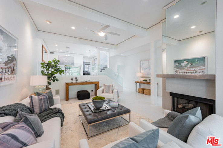 2 Bed Home for Sale in Pacific Palisades, California