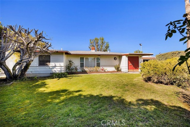 7 Bed Home for Sale in Ontario, California
