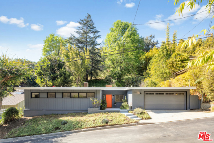 2 Bed Home for Sale in Studio City, California