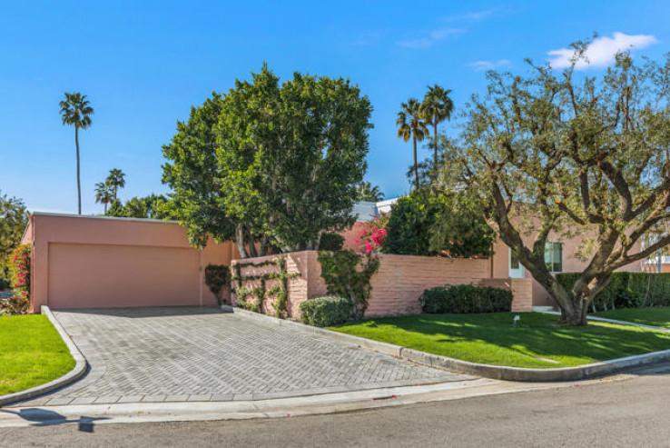 2 Bed Home for Sale in Palm Desert, California