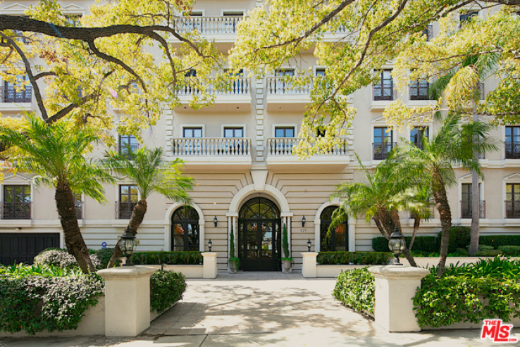 4 Bed Home for Sale in Beverly Hills, California