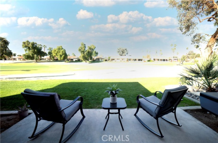 Residential Home in East Palm Desert