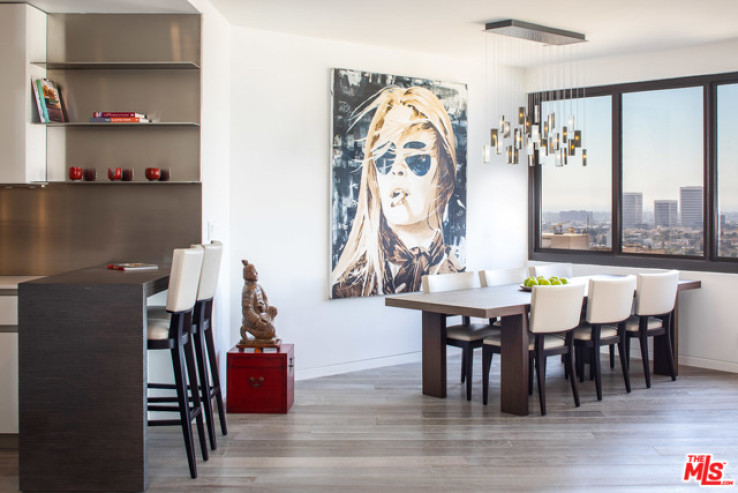 2 Bed Home for Sale in Los Angeles, California
