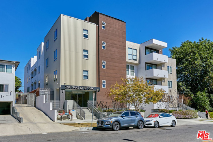 2 Bed Home for Sale in Los Angeles, California