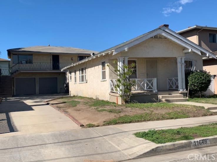  Income Home for Sale in Hawthorne, California