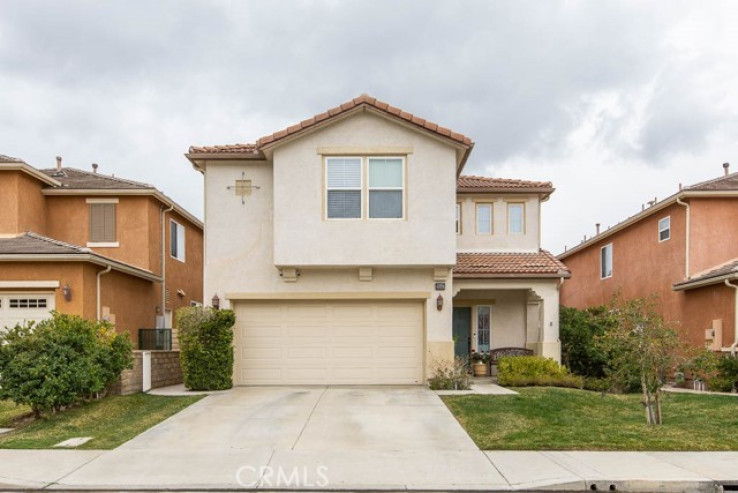 4 Bed Home for Sale in Saugus, California