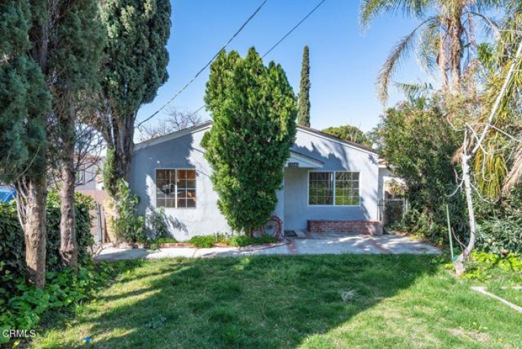 Residential Home in Sunland/Tujunga