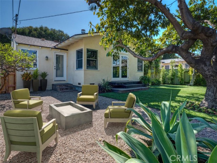 2 Bed Home for Sale in Santa Monica, California