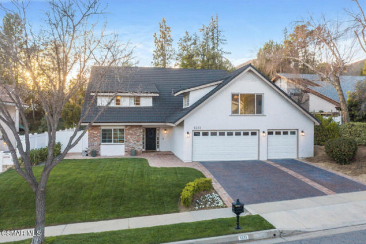 Residential Home in Calabasas