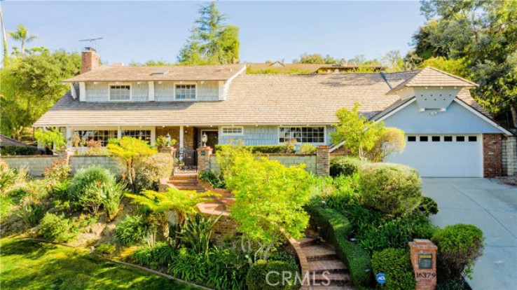 5 Bed Home for Sale in Encino, California