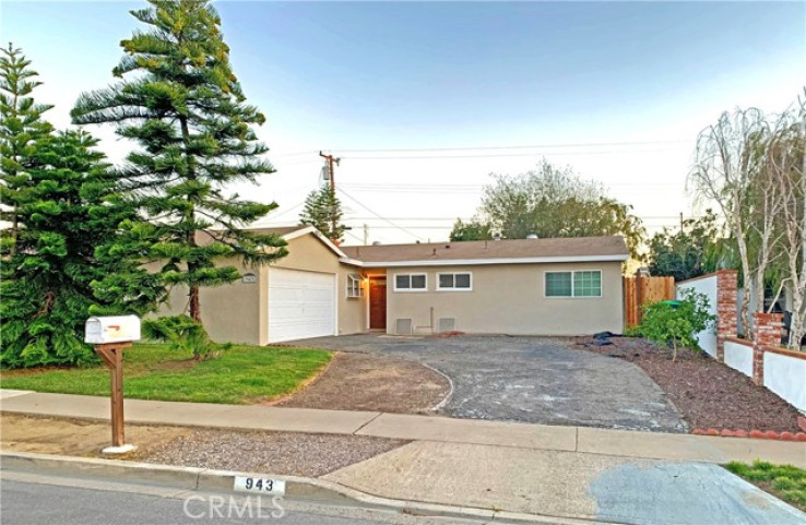 3 Bed Home for Sale in Costa Mesa, California