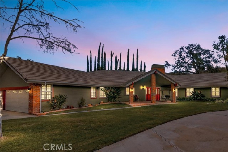 4 Bed Home for Sale in Newhall, California