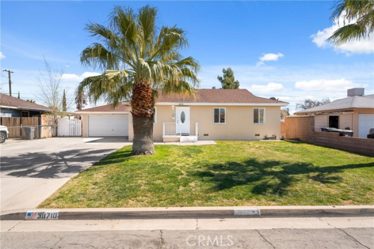 Residential Home in Palmdale