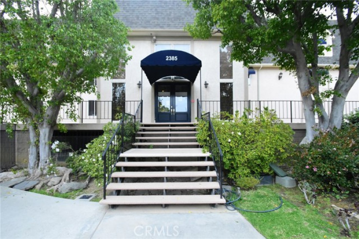 Residential Home in Bel Air - Holmby Hills