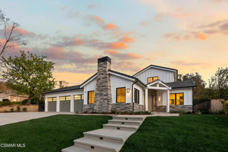 5 Bed Home for Sale in Oak Park, California